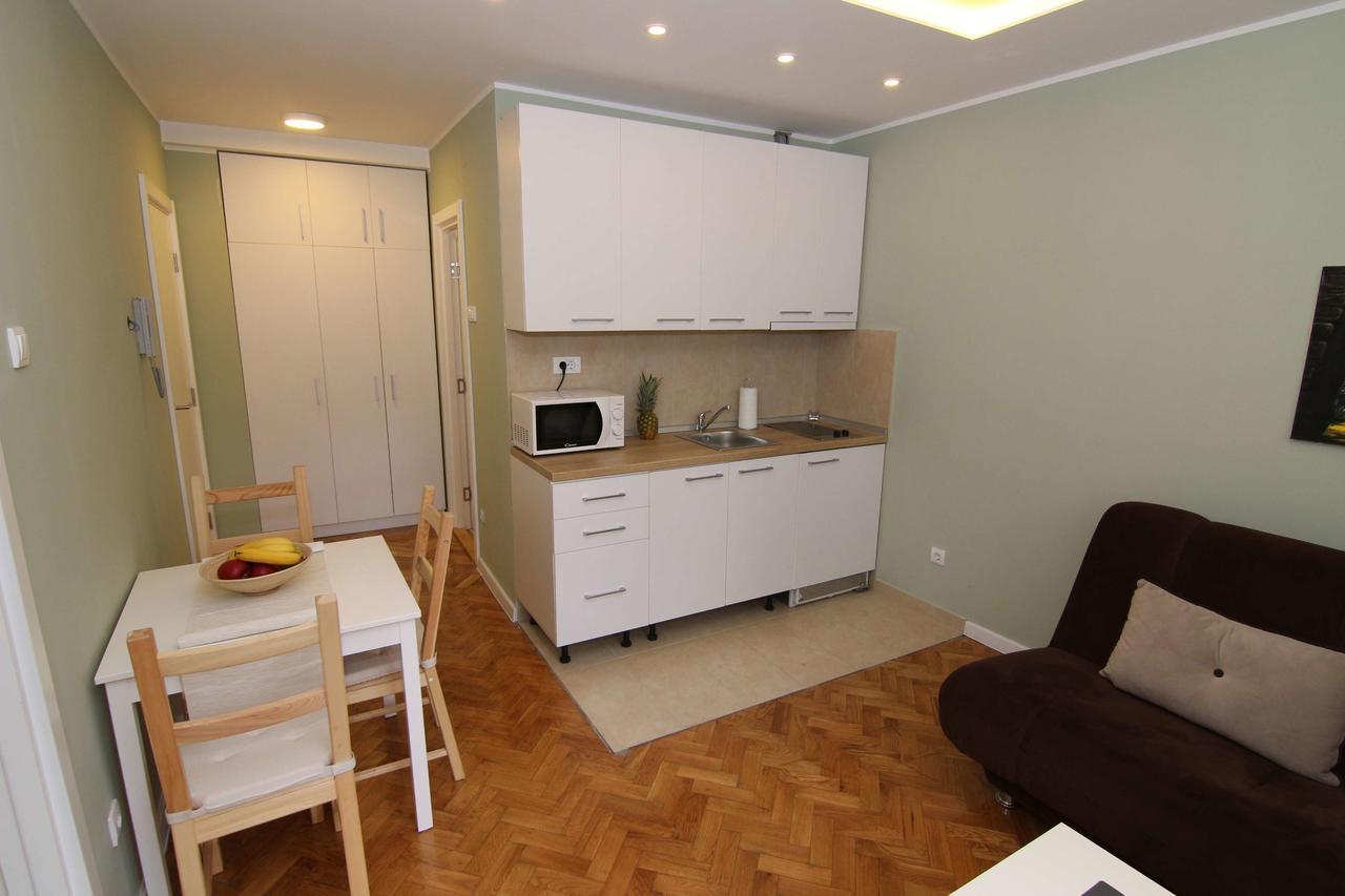 Apartmani 27 Белград Экстерьер фото